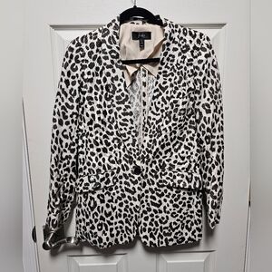 Ann Taylor Black and White Animal Print Blazer